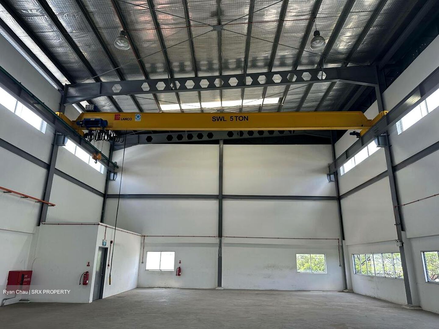 Joo Koon Road (D22), Factory #570944191